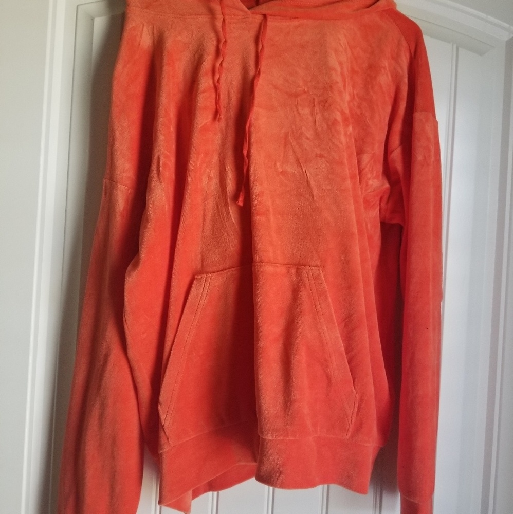 Juicy Couture velour lounge set